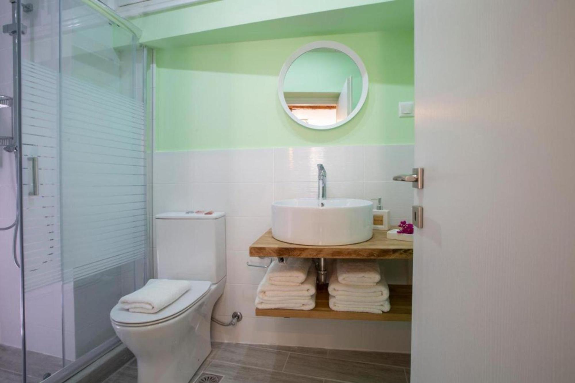 Polyxenis Cozy Maisonette - Water Tank Lefkada Bnb Lefkada City Exterior foto