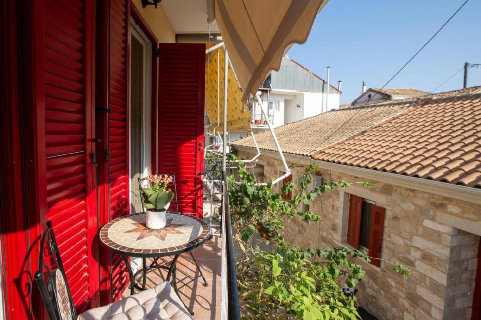 Polyxenis Cozy Maisonette - Water Tank Lefkada Bnb Lefkada City Exterior foto